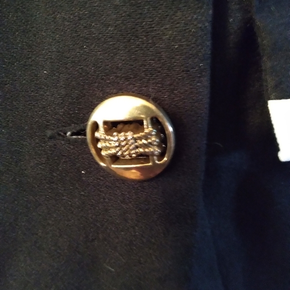 3 Ladies' dresses - Picture 8 of 16